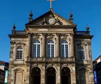 Descubra o Theatro São Pedro: Um Ícone Cultural de Porto Alegre