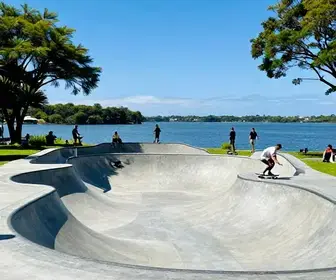 Skatepark da Orla do Guaíba: O Destino Ideal Para Amantes do Skate em Porto Alegre